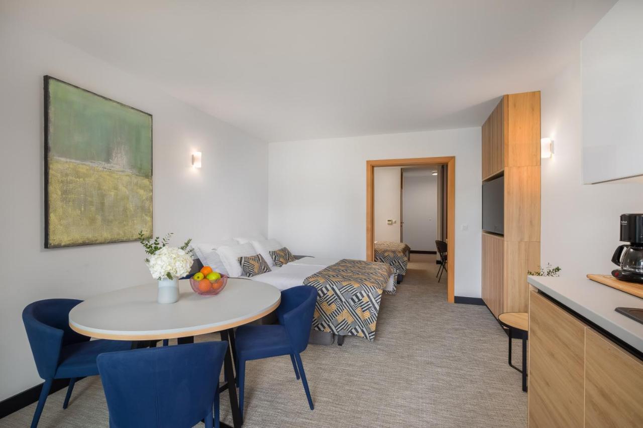 Noemia Apartments Baška Voda Εξωτερικό φωτογραφία