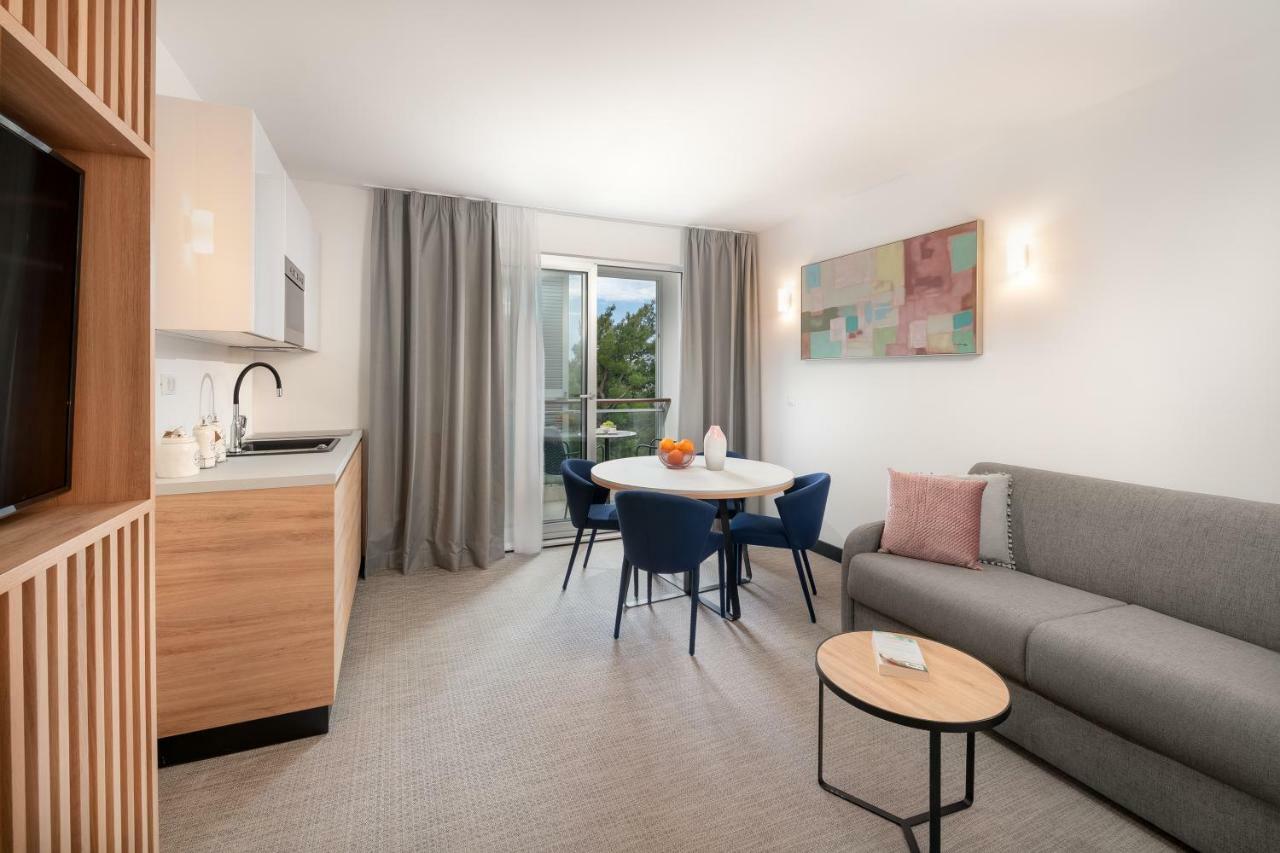 Noemia Apartments Baška Voda Εξωτερικό φωτογραφία